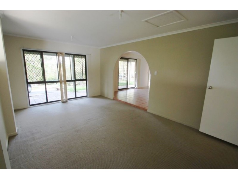 5 Woodside Place, Helensvale QLD 4212