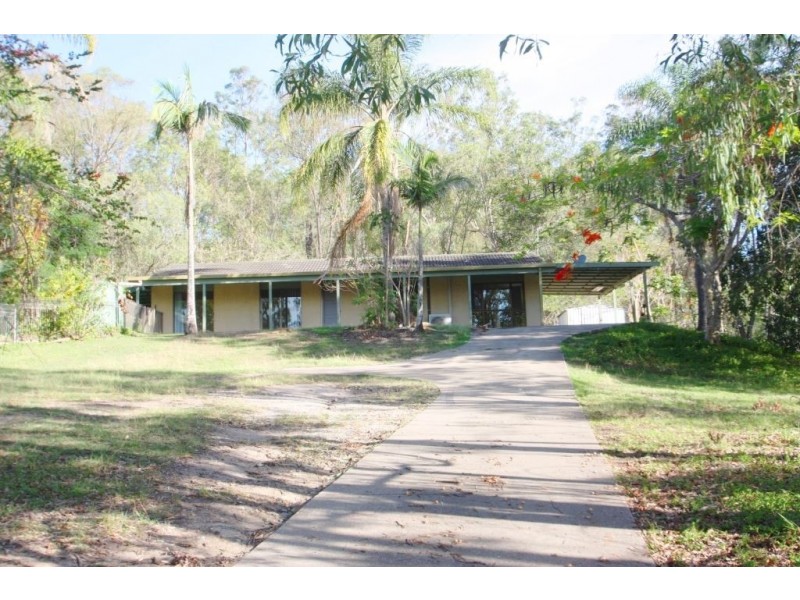 5 Woodside Place, Helensvale QLD 4212