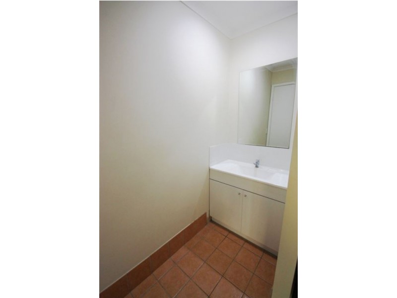 5 Woodside Place, Helensvale QLD 4212