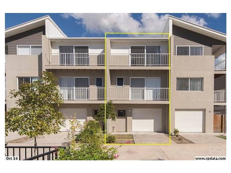 17/45 Christopher Street, Pimpama QLD 4209