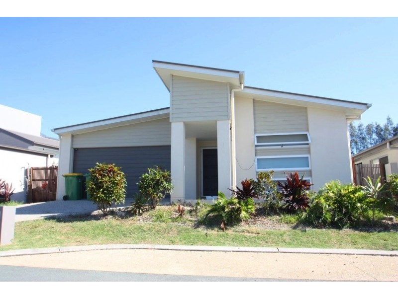 22 Danbulla St, Pimpama QLD 4209