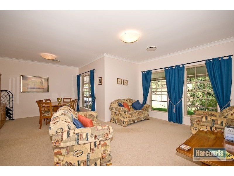 82 Thiess Drive, Albany Creek QLD 4035