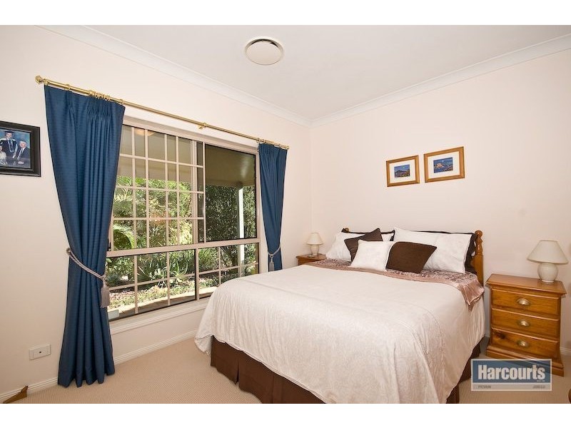 82 Thiess Drive, Albany Creek QLD 4035