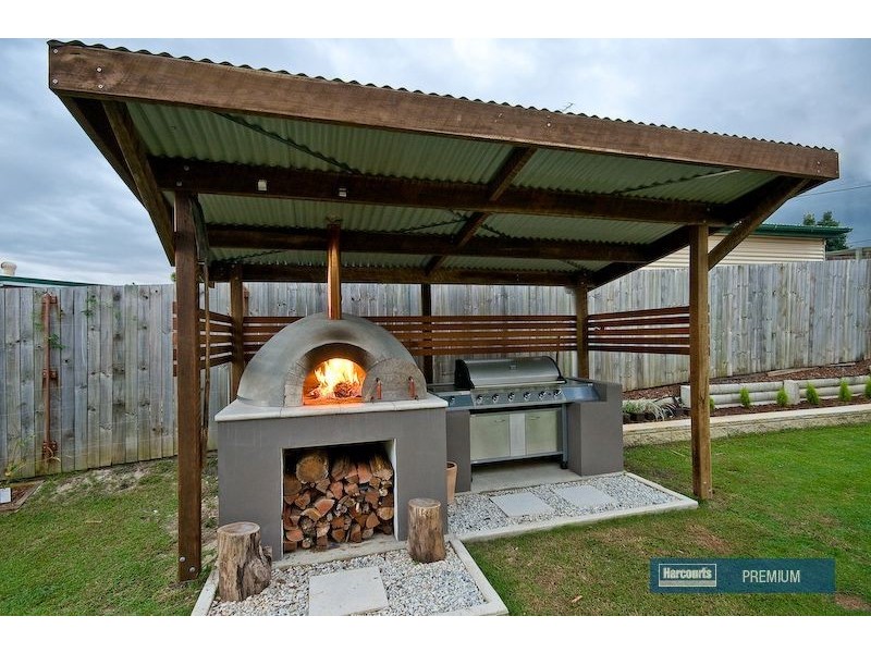 14 Elle Court, Cashmere QLD 4500