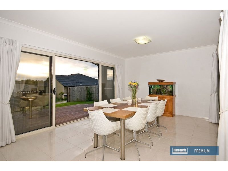 14 Elle Court, Cashmere QLD 4500