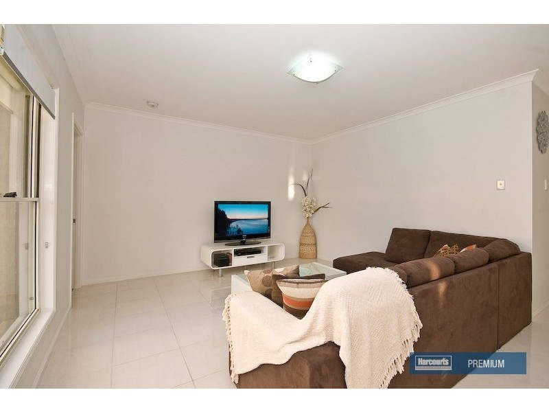 14 Elle Court, Cashmere QLD 4500