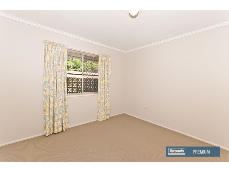 33 Symphony Avenue, Strathpine QLD 4500