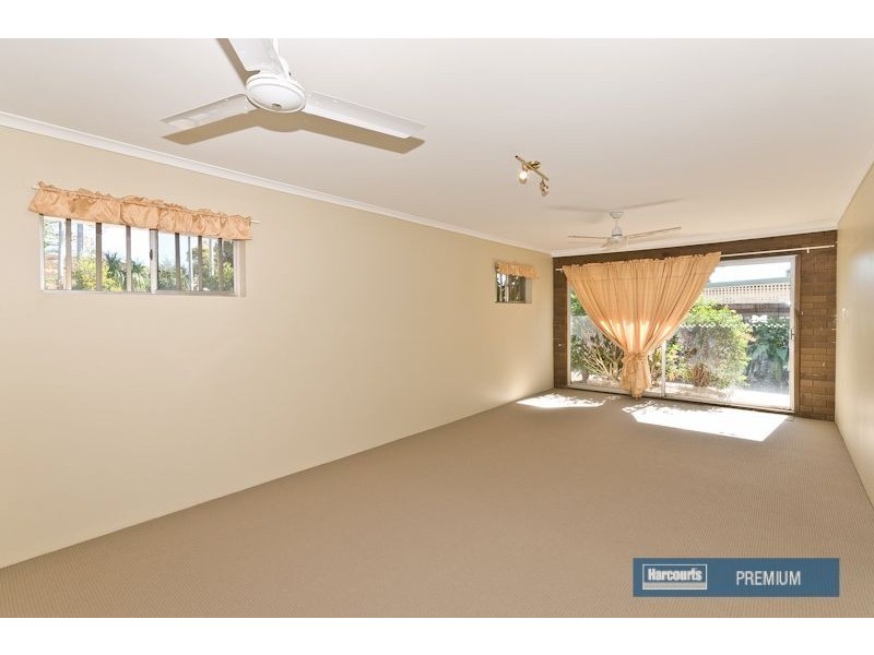 33 Symphony Avenue, Strathpine QLD 4500