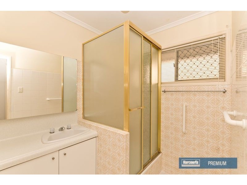 33 Symphony Avenue, Strathpine QLD 4500