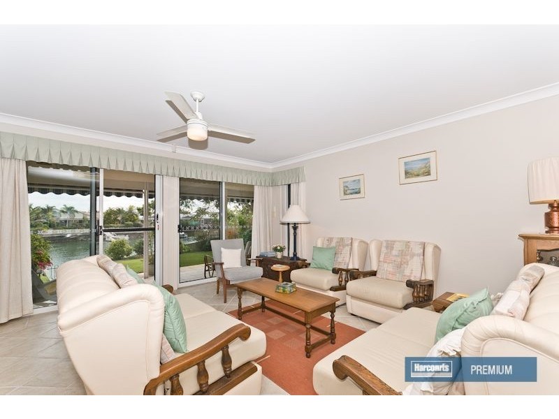 2/15 Cutter Court, Banksia Beach QLD 4507