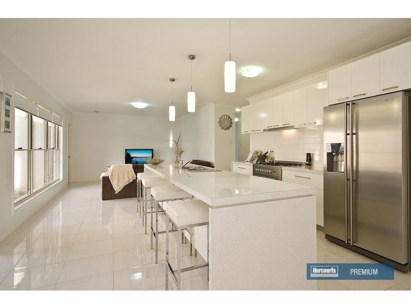 14 Elle Court, Cashmere QLD 4500