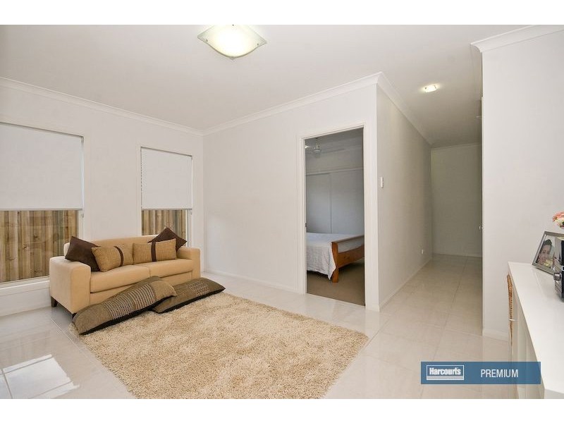 14 Elle Court, Cashmere QLD 4500