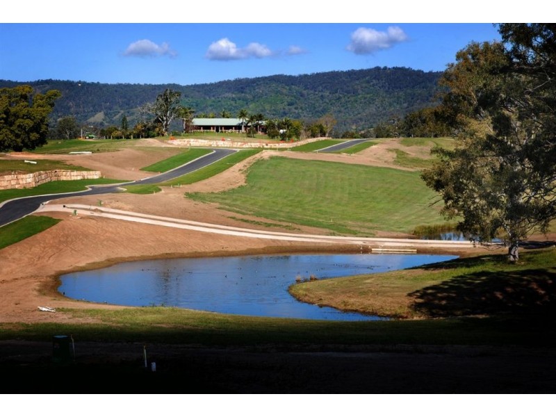 4 Haigh Crescent, Samford Valley QLD 4520