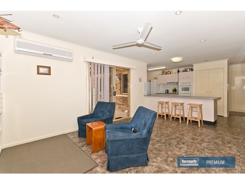 2 Elwood Court, Eatons Hill QLD 4037