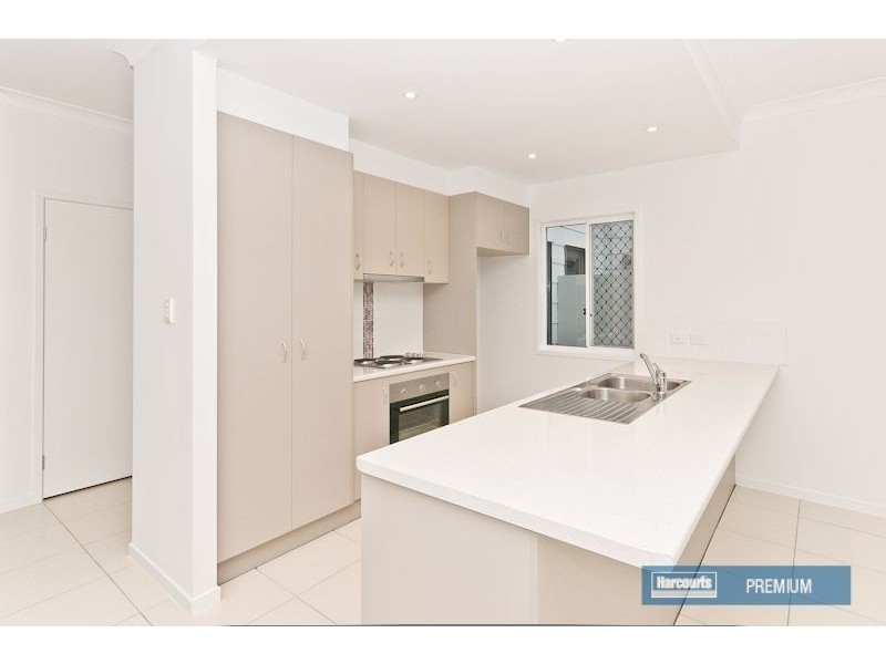 17 Melia Court, Eatons Hill QLD 4037