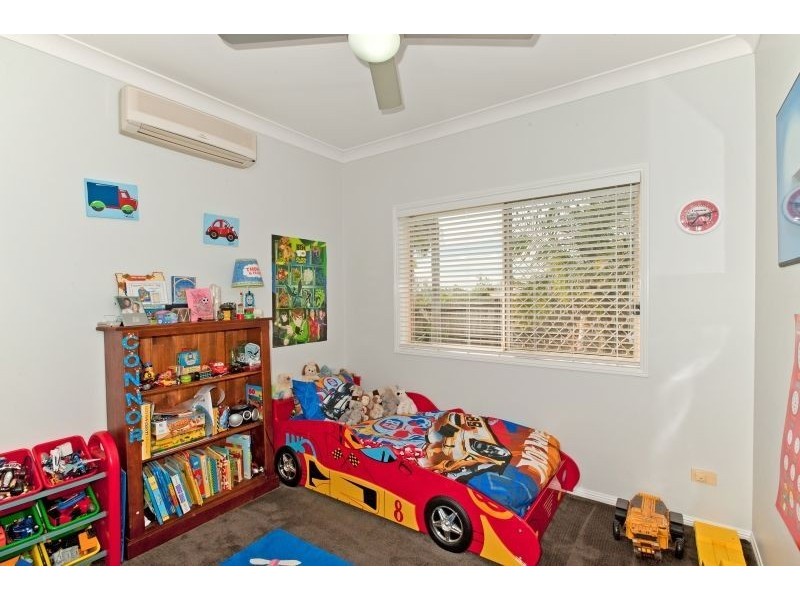 17 Forest Court, Albany Creek QLD 4035