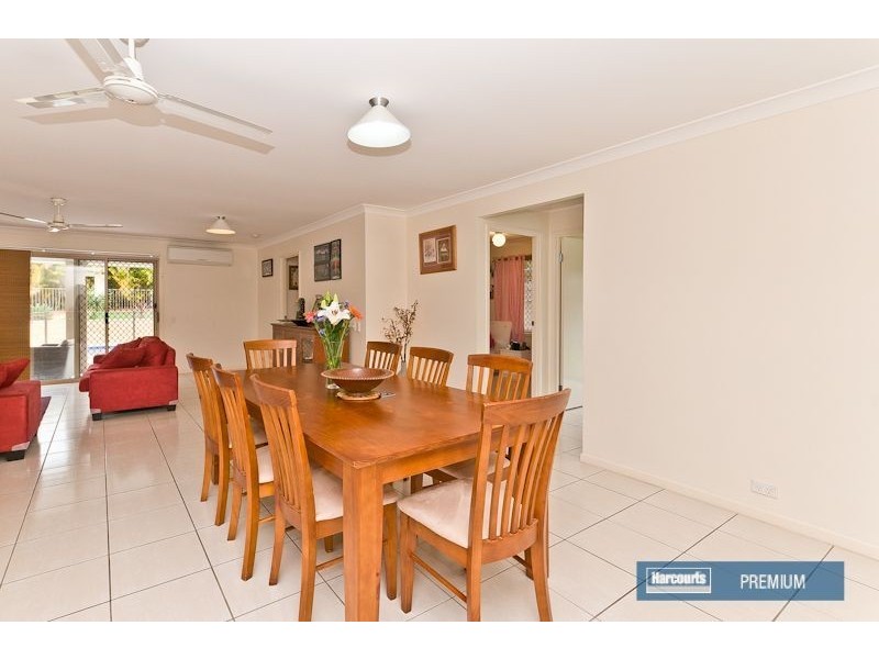 12 Avondale Road, Warner QLD 4500