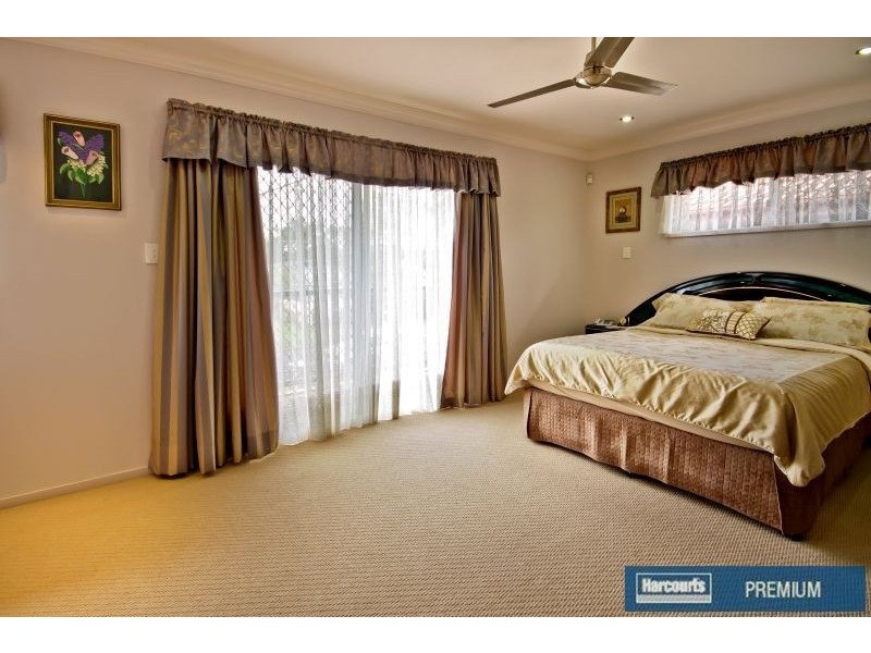 4 Ferguson Street, Albany Creek QLD 4035