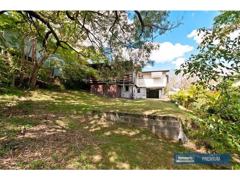 8 Rossett Street, Chermside West QLD 4032