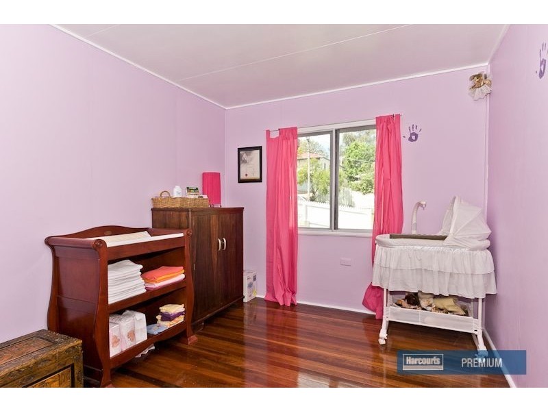 8 Rossett Street, Chermside West QLD 4032