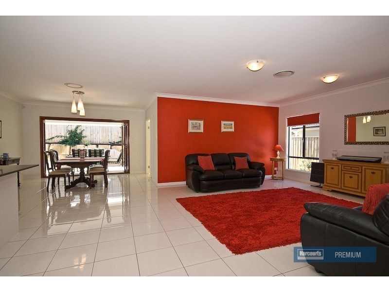 33 Raynbird Place, Carseldine QLD 4034