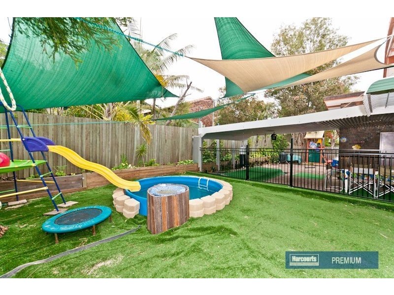 49 Folkstone Avenue, Albany Creek QLD 4035