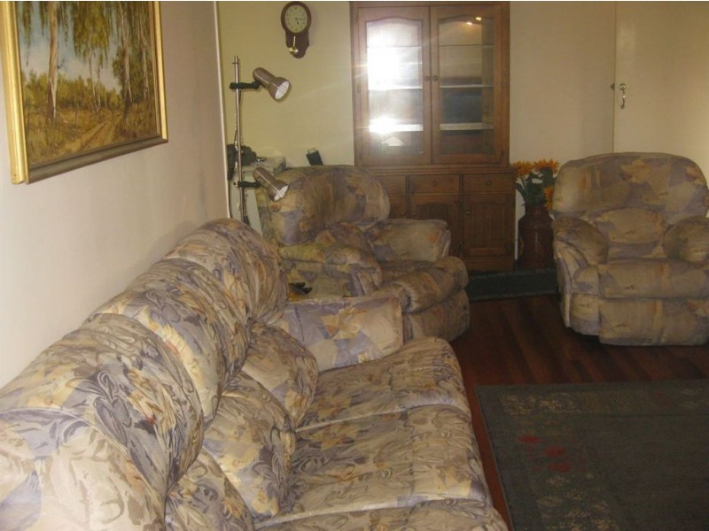 9 LEVANT STREET, Albany Creek QLD 4035