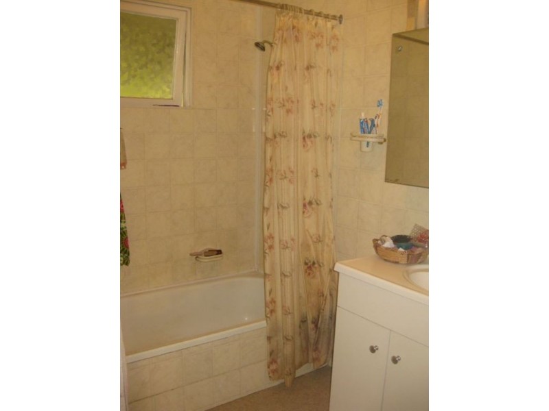 9 LEVANT STREET, Albany Creek QLD 4035