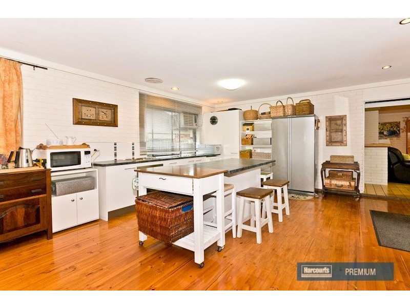 49 FOLKSTONE AVENUE, Albany Creek QLD 4035