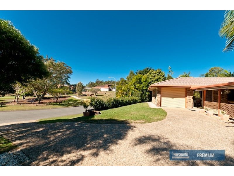 2 Elwood Ct, Eatons Hill QLD 4037