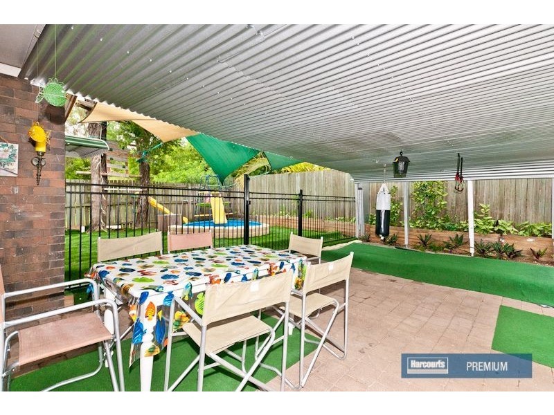 49 Folkstone Avenue, Albany Creek QLD 4035