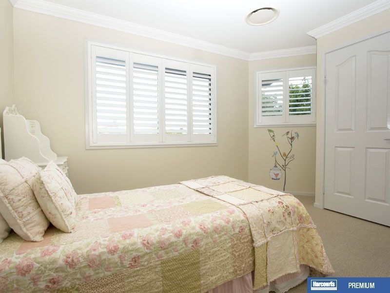 10 Midson Street, Petrie QLD 4502