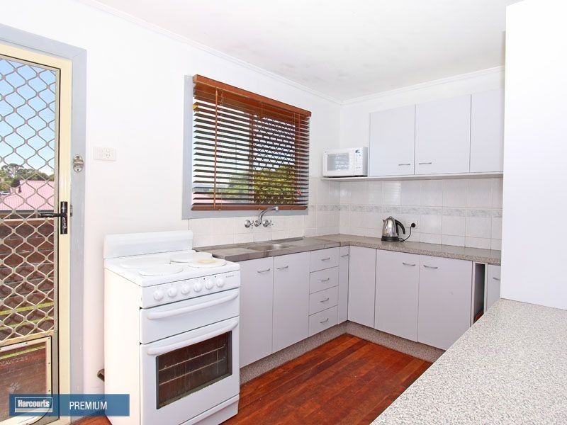 12 Lions Crescent, Kippa-ring QLD 4021