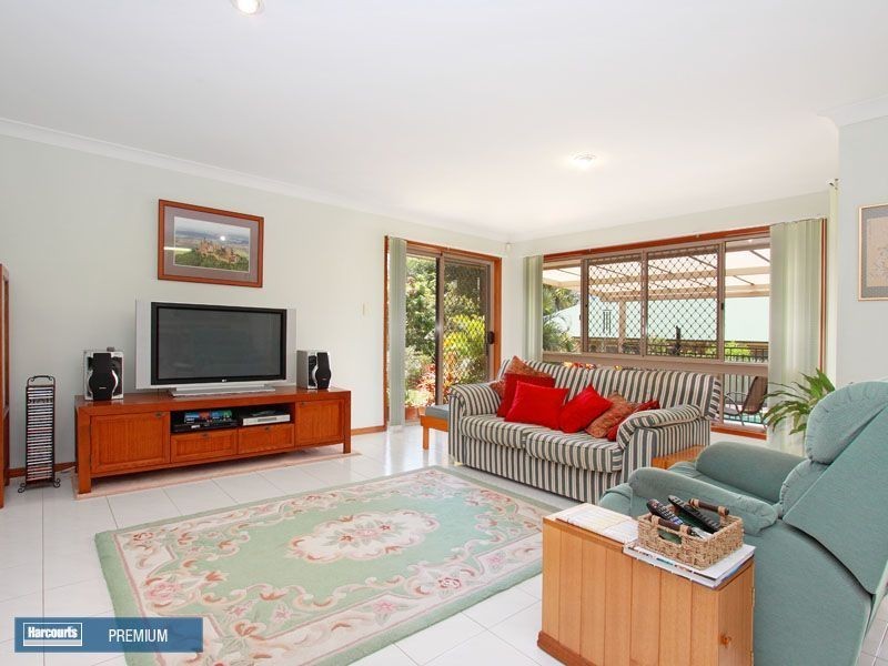 8 Turnberry Crescent, Albany Creek QLD 4035