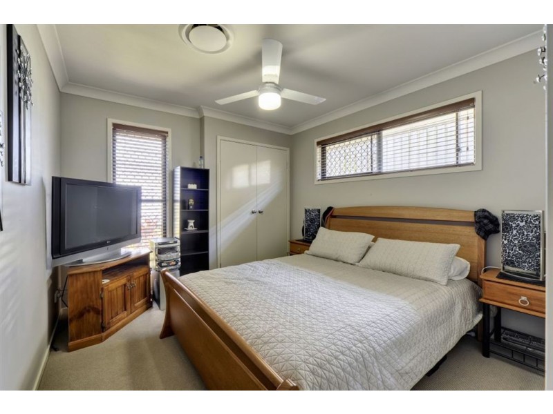 26 Lilly Crescent, Kallangur QLD 4503