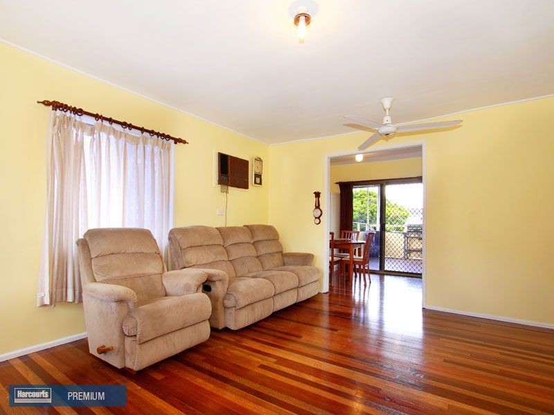 19 Bevlin Court, Albany Creek QLD 4035