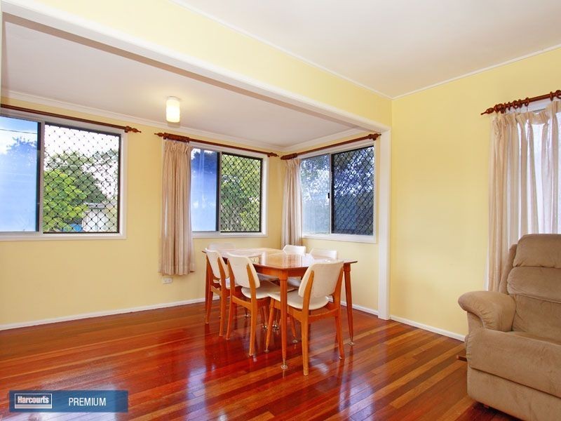 19 Bevlin Court, Albany Creek QLD 4035