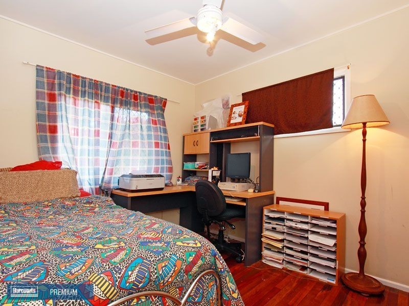 19 Bevlin Court, Albany Creek QLD 4035