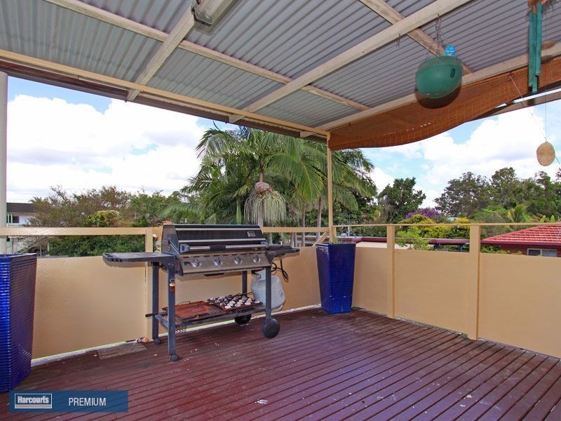 19 Bevlin Court, Albany Creek QLD 4035