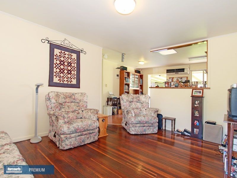 13 Old Gympie Road, Kallangur QLD 4503