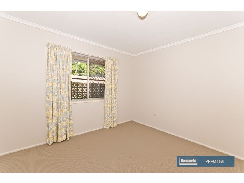 33 Symphony Avenue, Strathpine QLD 4500