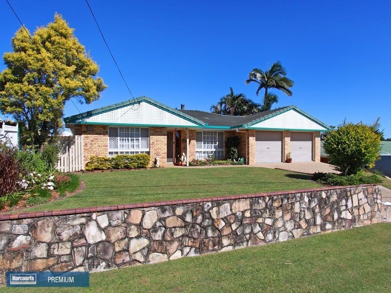 6 Peacock Street, Albany Creek QLD 4035