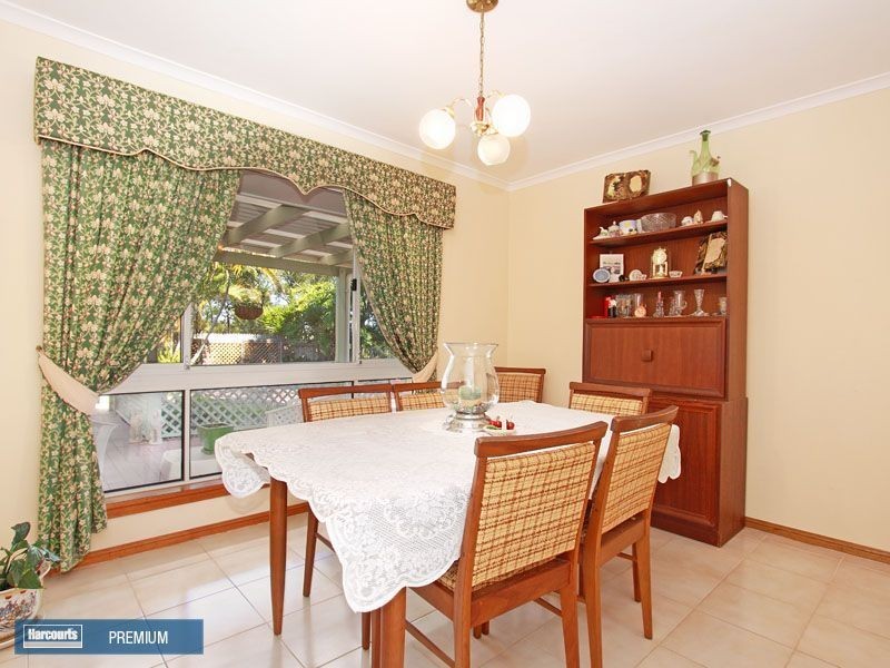 6 Peacock Street, Albany Creek QLD 4035