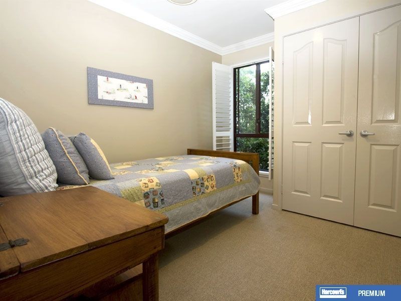 10 Midson Street, Petrie QLD 4502