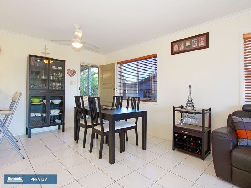 5 Tarnook Drive, Ferny Hills QLD 4055