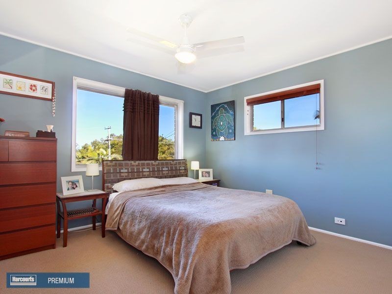 5 Tarnook Drive, Ferny Hills QLD 4055