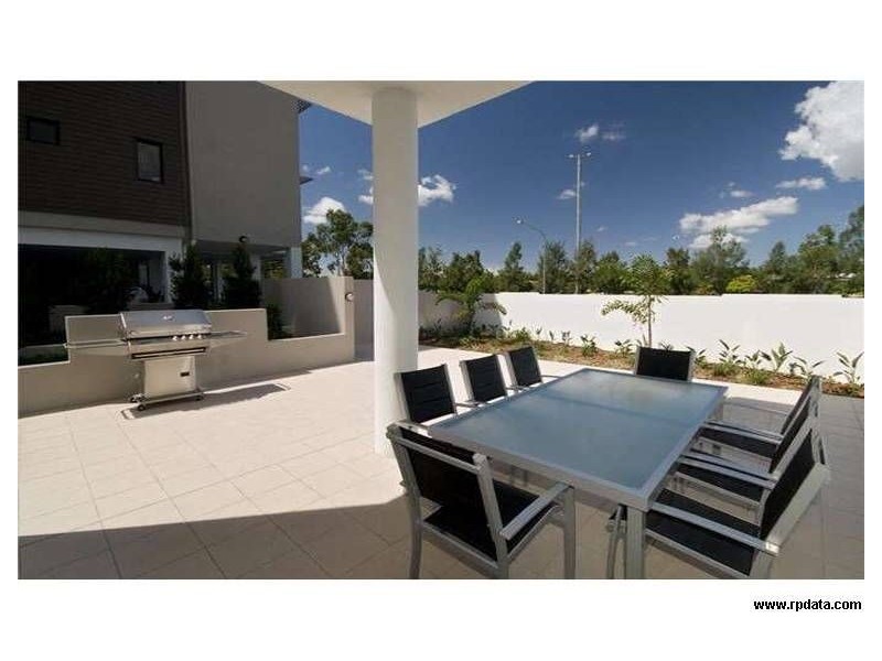 20/37 Playfield Street, Chermside QLD 4032