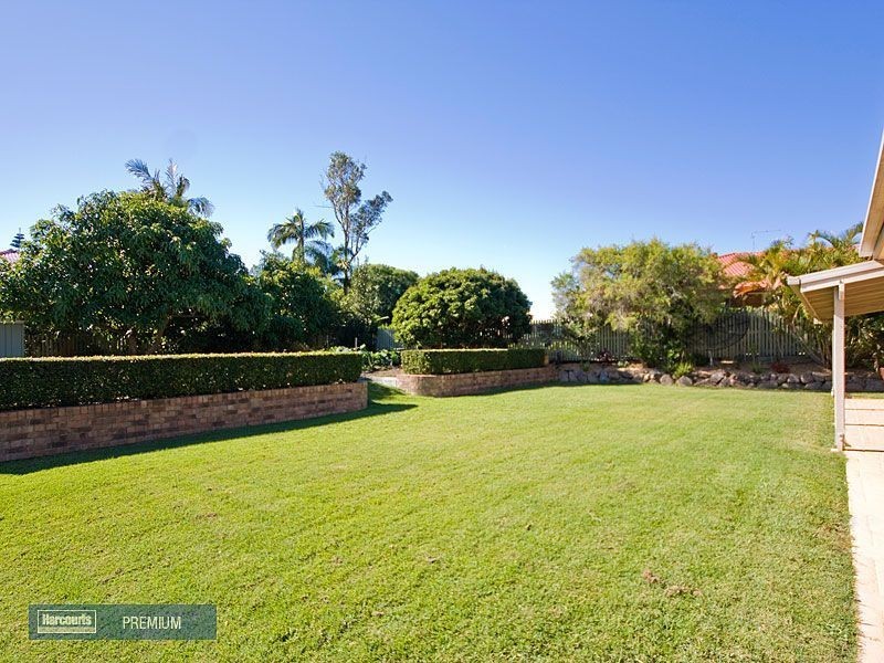 12 Turnberry Crescent, Albany Creek QLD 4035
