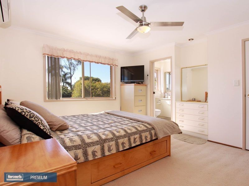 12 Turnberry Crescent, Albany Creek QLD 4035