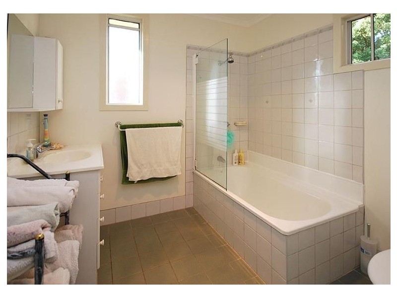 41 Bowen Avenue, Albany Creek QLD 4035